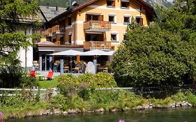 Hotel Chesa Rosatsch - Home of Food
